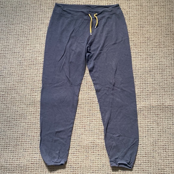 Monrow Pants - Rare Monrow original sweatpants sz L